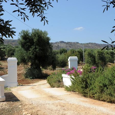 אוסטוני Masseria Lama Di Galizia מראה חיצוני תמונה